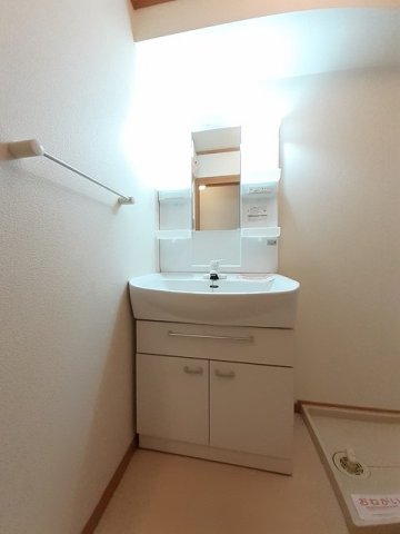 洗面設備　洗面所です