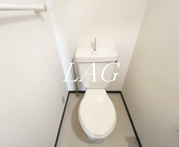 トイレ　トイレです。