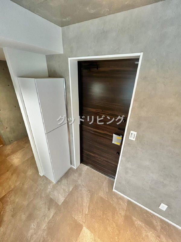 三ノ輪レーベルブルームの玄関写真