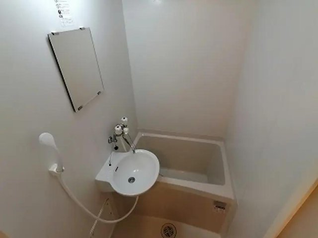 レオパレスベル芦屋の風呂写真
