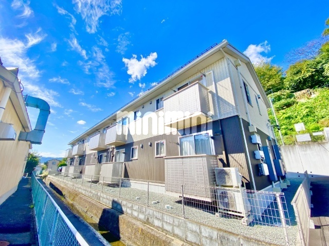 建物外観　北側からの外観写真