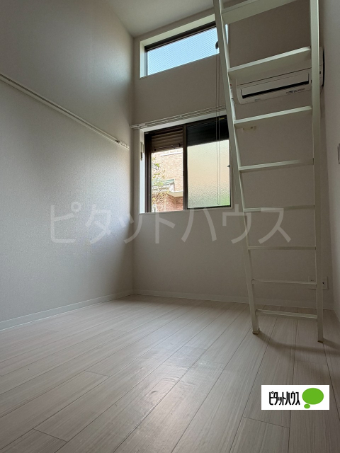 居室・リビング　フローリングです♪