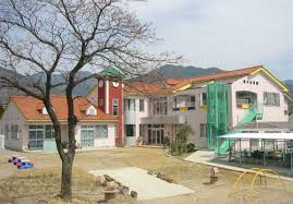 幼稚園・保育園　相川保育園（幼稚園・保育園）まで381m