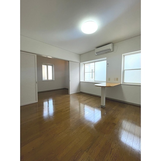 居室・リビング　最上階角部屋◎