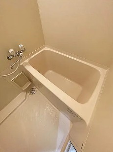 バス・シャワールーム　写真は別号室です。現況優先になります。