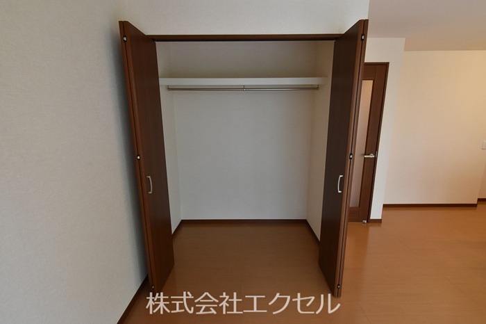 収納　収納付き