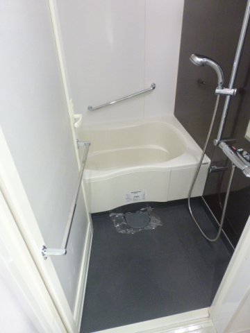 バス・シャワールーム　バス※別部屋参考写真