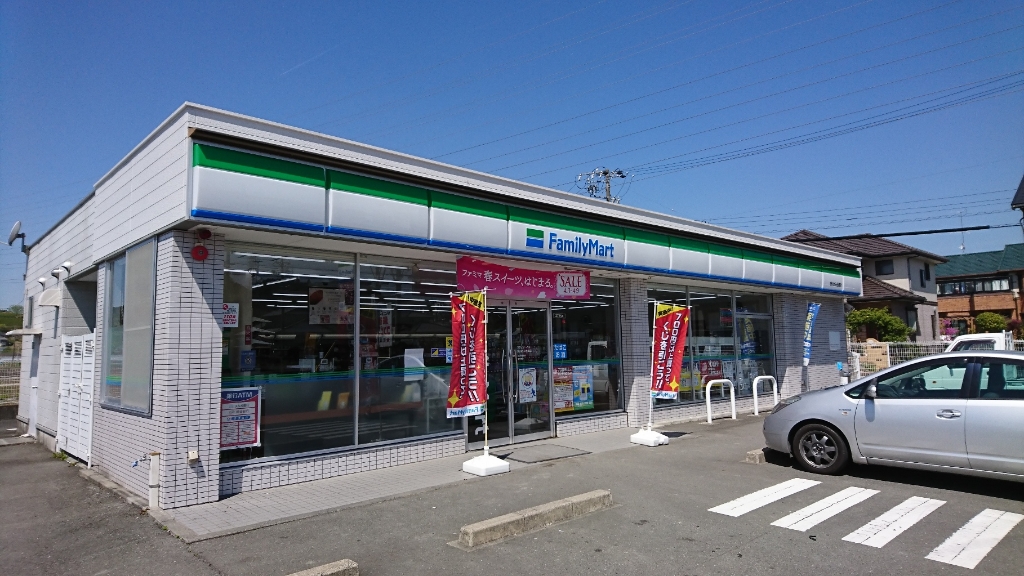 コンビニ　ファミリーマート 掛川上西郷店（コンビニ）まで650m