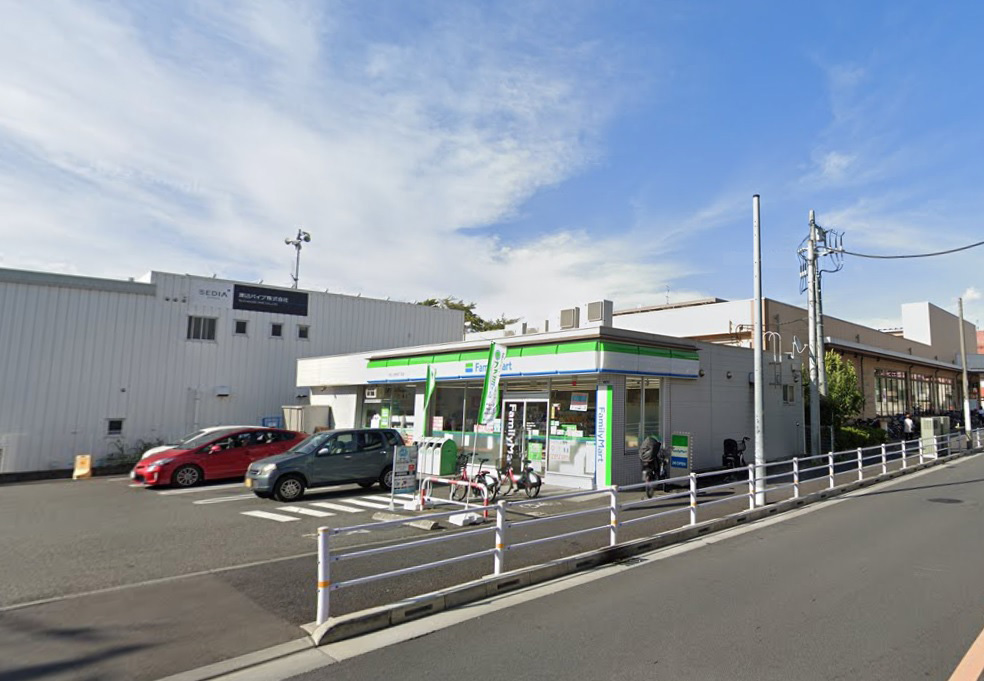 コンビニ　ファミリーマート 大田上池台四丁目店（コンビニ）まで413m