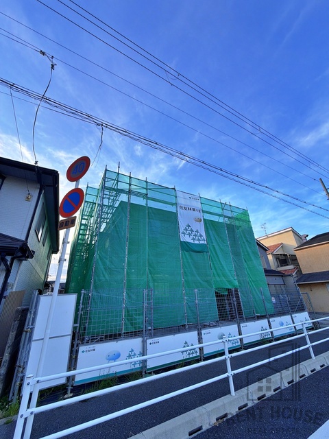 建物外観　外観（建設中）