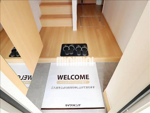 玄関　別部屋の参考写真です