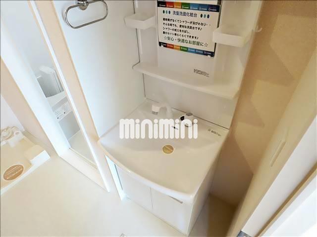 洗面設備　別部屋の参考写真です