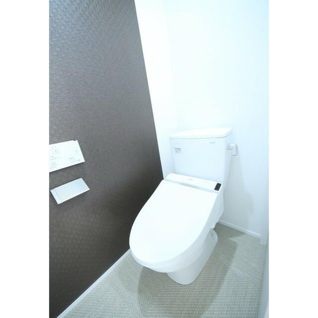 トイレ　落ち着いたトイレです