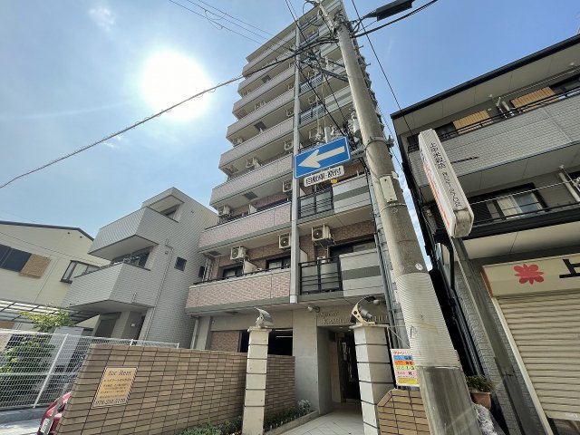 建物外観　外観は落ち着いています