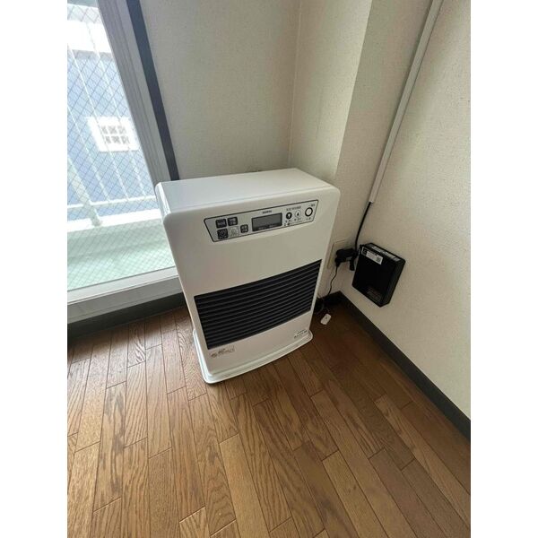 その他設備　灯油ストーブ