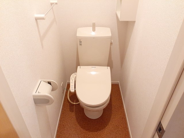 トイレ　ウォシュレット