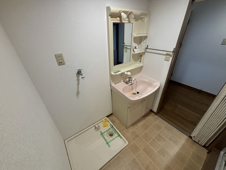 洗面設備　独立洗面台付き