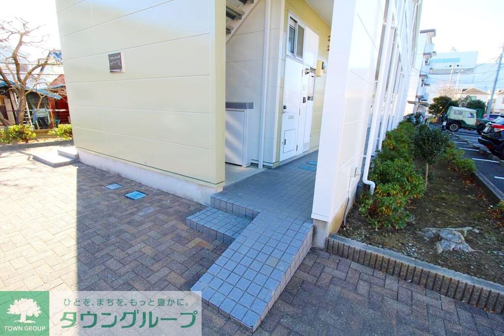 エントランス　エントランス