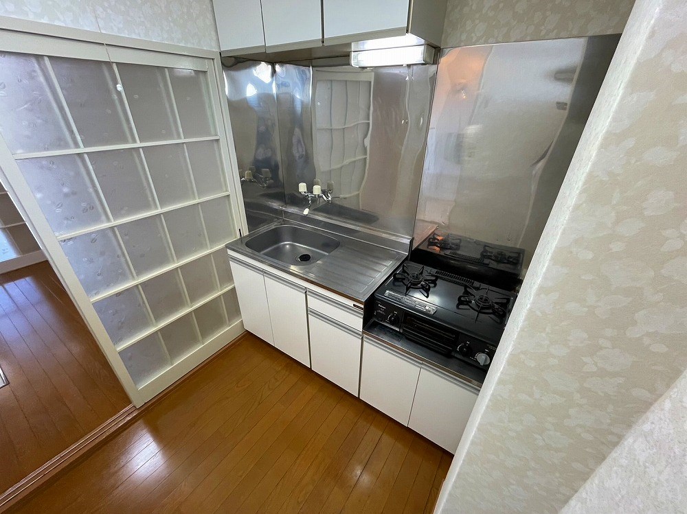 キッチン　同一物件参考写真