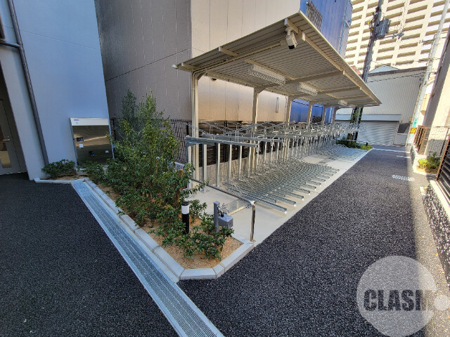 その他共有部分　屋根付き駐輪場