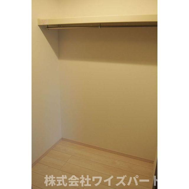 収納　※同型タイプの為、現状優先