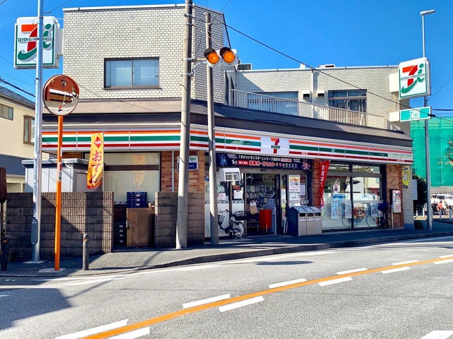 コンビニ　セブンイレブン 古市場店（コンビニ）まで239m