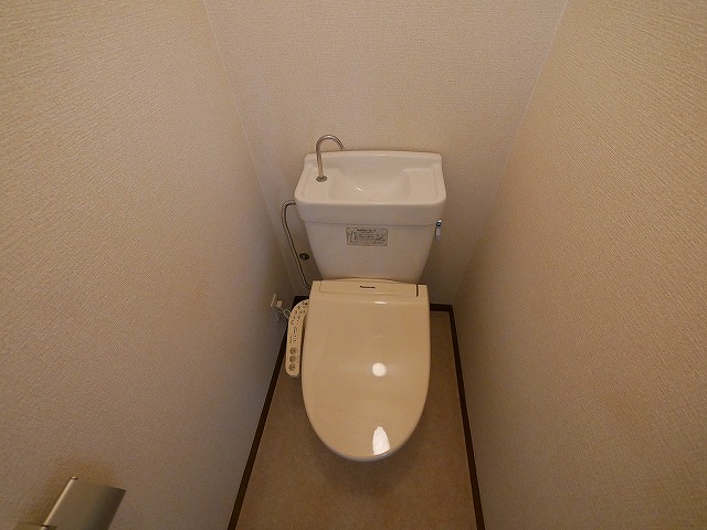 トイレ　ゆったりとした空間のトイレです