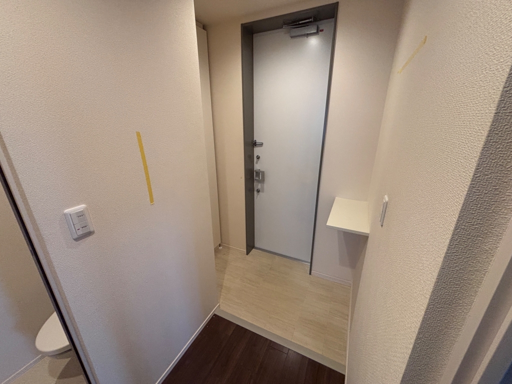 LOOP RESIDENCEの玄関写真