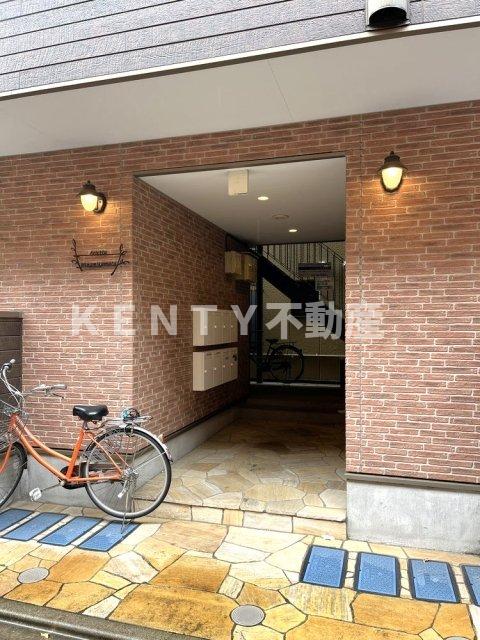 エントランス　清潔なエントランスです