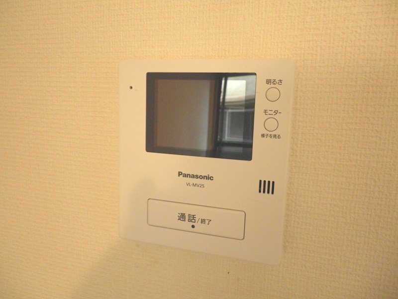 セキュリティ　モニター付きインターホン