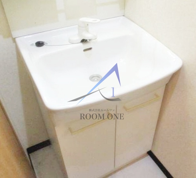 洗面設備　洗面台です。