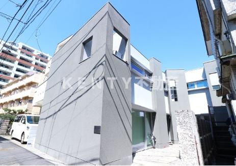 建物外観　おしゃれな外観です