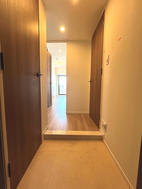 玄関　※写真は同タイプ住戸です。