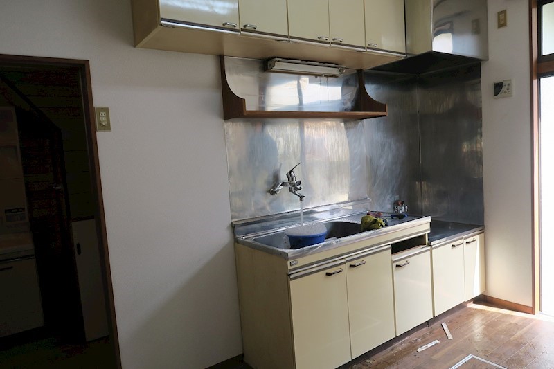 鎌倉4丁目戸建のキッチン写真
