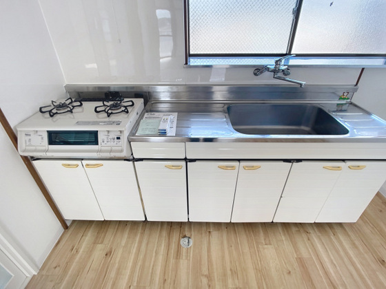 キッチン　※別部屋の写真です