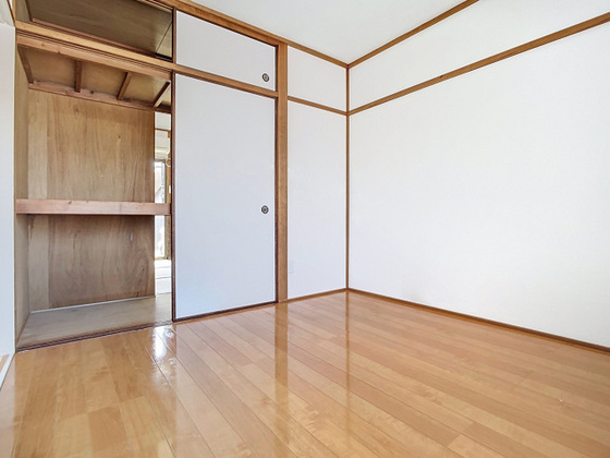 収納　※別部屋の写真です