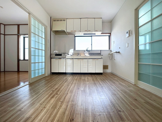 居室・リビング　※別部屋の写真です