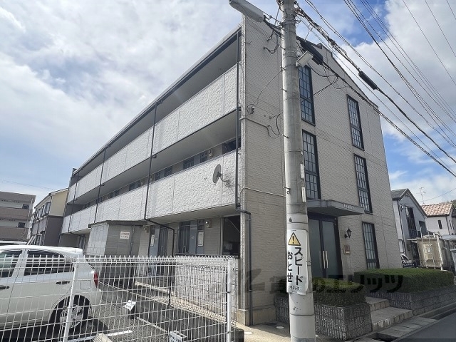 レオパレスプランドールの外観写真