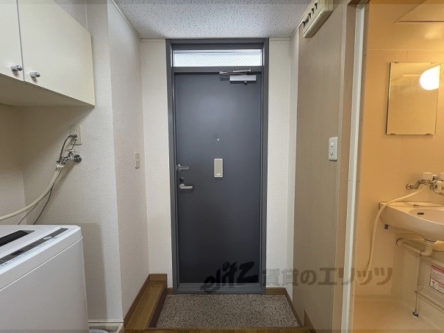 レオパレスプランドールの玄関写真