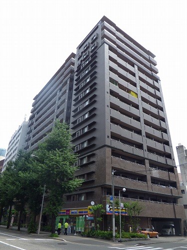 建物外観　オシャレで重厚感のある外観★