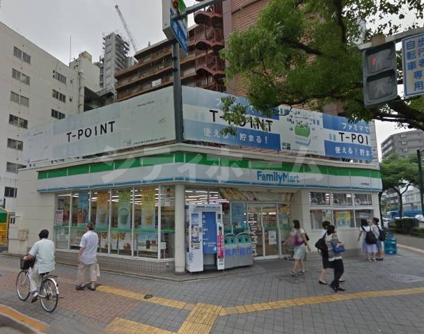 コンビニ　ファミリーマート女学院前店（コンビニ）まで50m