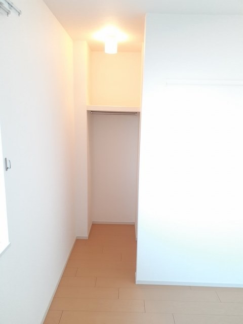 収納　図面と現状に相違がある場合には現状を優先