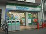 コンビニ　ファミリーマート西京極駅前店（コンビニ）まで540m