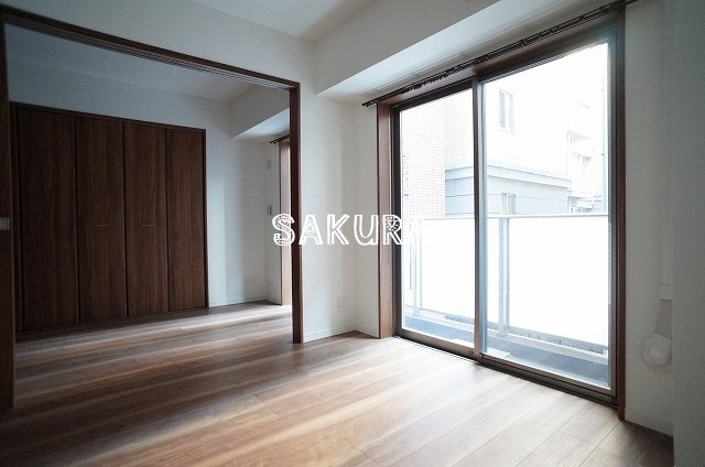 居室・リビング　開放感のあるゆったりとしたお部屋です♪