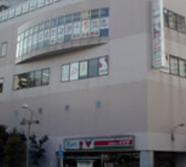 スーパー　コモディイイダ川口リプレ店（スーパー）まで639m