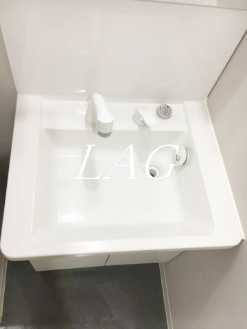 洗面設備　洗面台です。