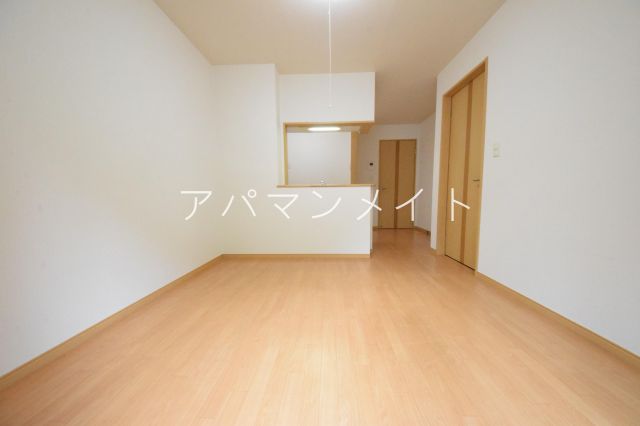 居室・リビング　ゆったりとした居間です