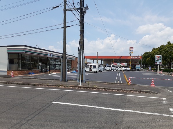 コンビニ　セブンイレブン鹿児島空港前店（コンビニ）まで1400m
