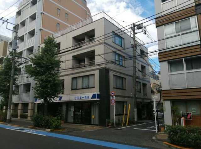 建物外観　エーデルワイス