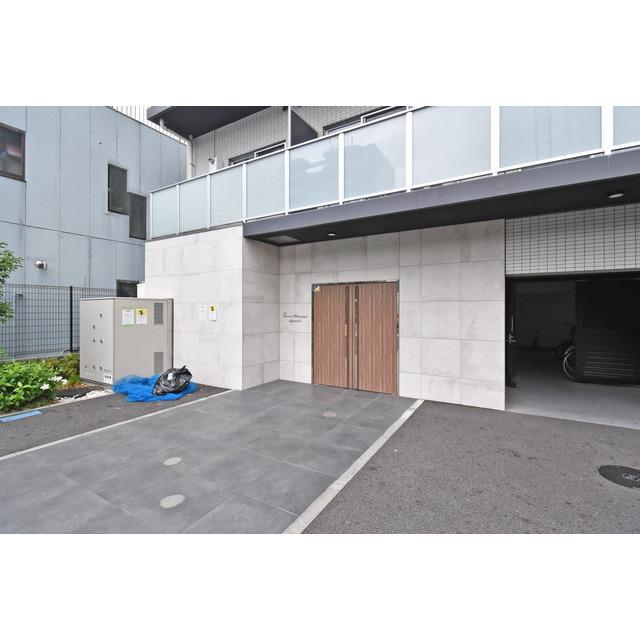 エントランス　毎日通るエントランスはこのようになっています